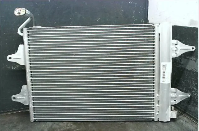 Condenseur clim Volkswagen POLO (9N_, 9A_) 1.4 tdi (2001-2005) 3 portes occasion