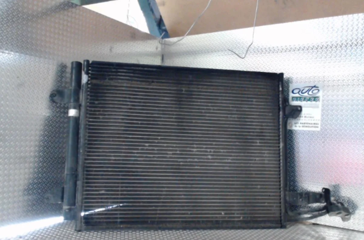 Condenseur clim VOLKSWAGEN TOURAN 1  TOURAN 1 PHASE 1 occasion