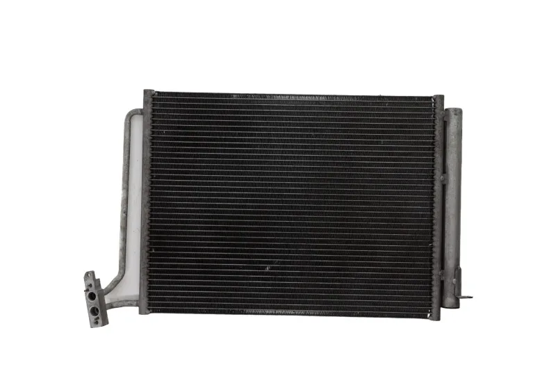 Condenseur de clim pour BMW X5 E53