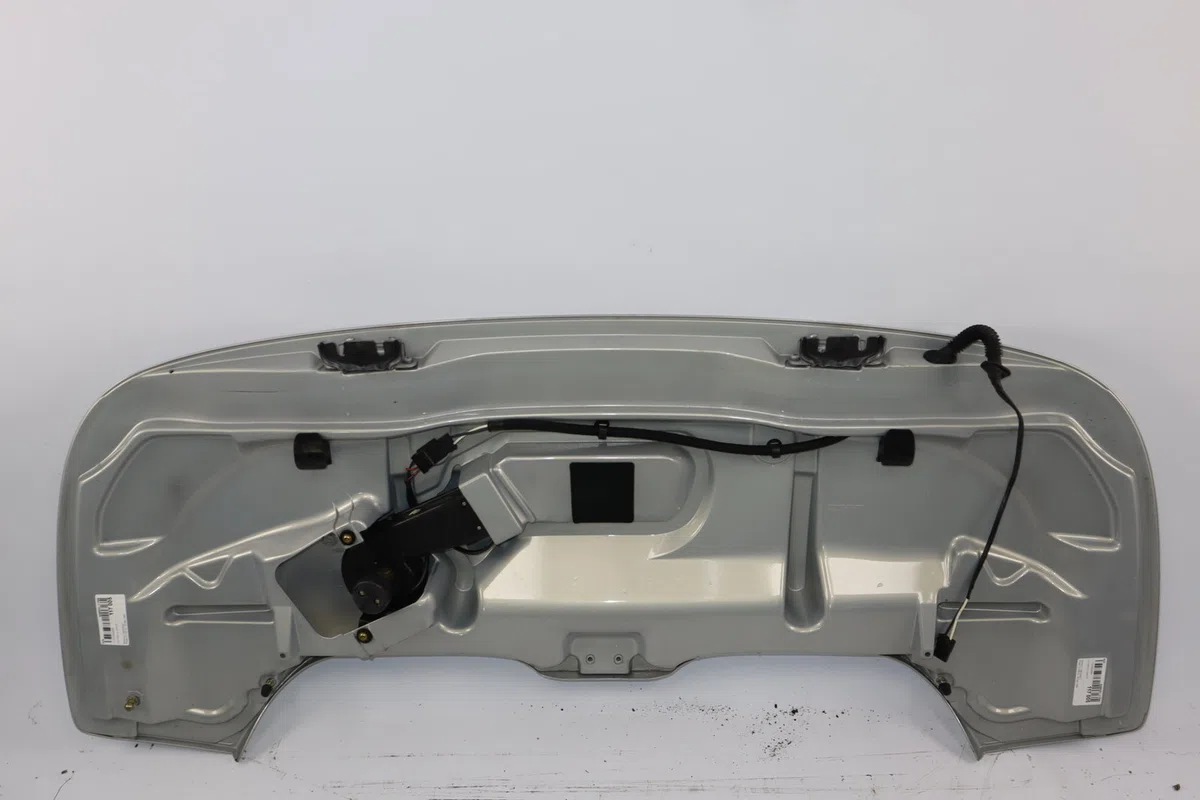 Couvercle capote Renault MEGANE I Cabriolet (EA0-1_) 1.6 16v (ea04, ea0b, ea11, ea1j) (1999-2003) occasion