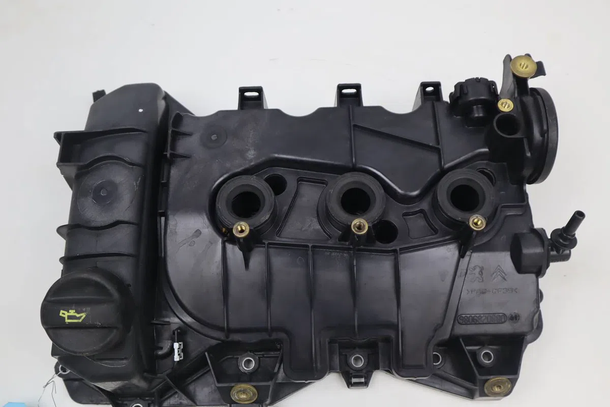 Couvre culasse Citroën C3 II (SC_) 1.2 vti 82 (2012-2016) 5 portes occasion