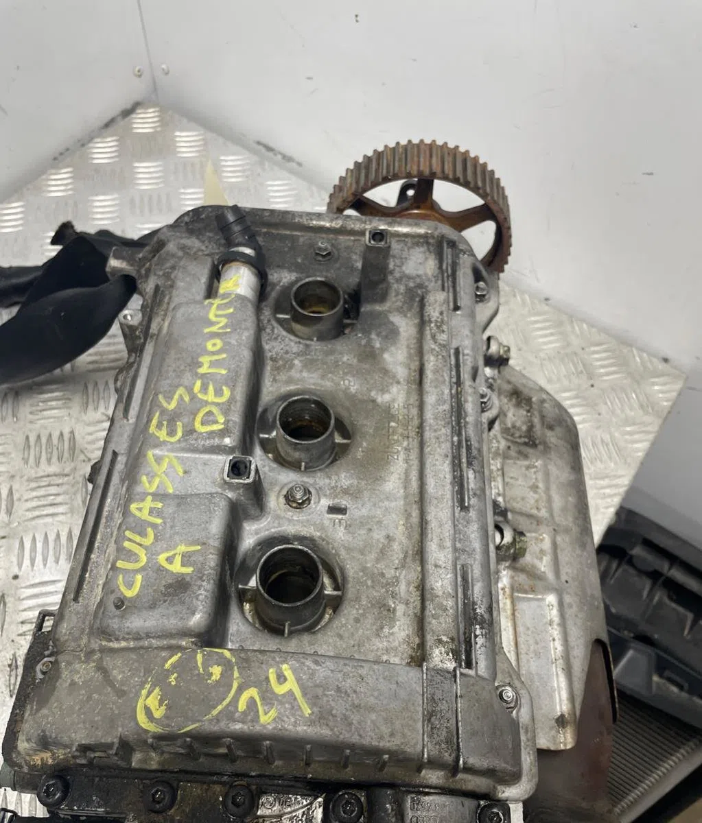 Culasse essence AUDI A6 2 PHASE 1 occasion