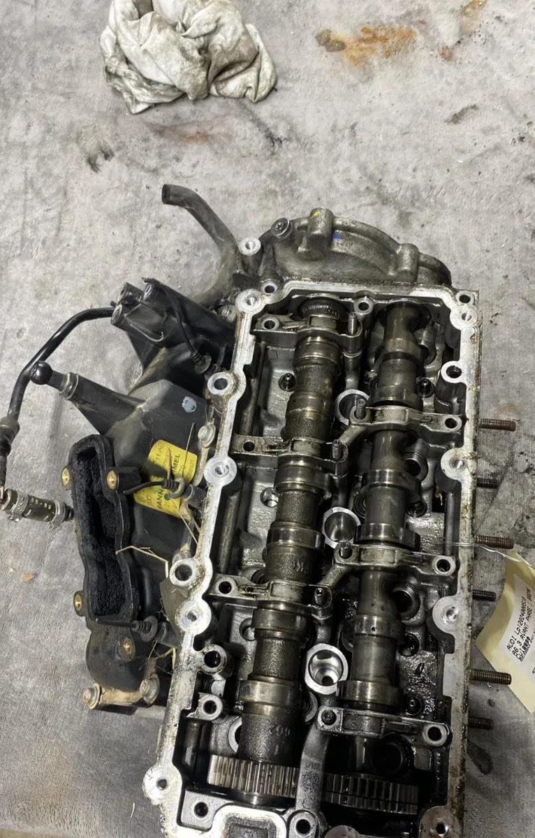 Culasse essence AUDI A6 3 AVANT PHASE 1 BREAK occasion
