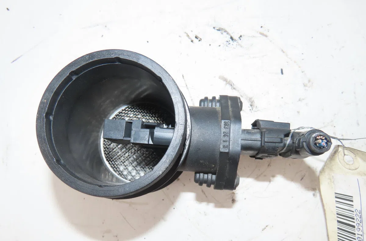 Debimetre air Alfa romeo 147 (937_) 1.6 16v t.spark (937.axa1a, 937.axb1a, 937.bxb1a) (2001-2010) occasion