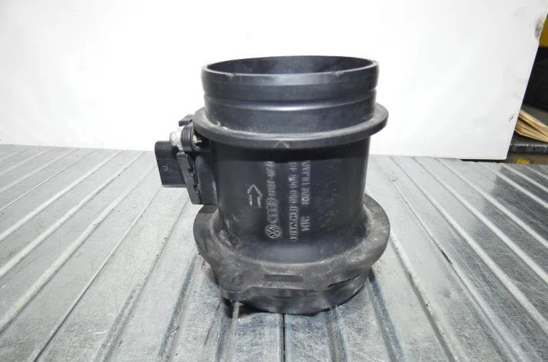 Debimetre air AUDI A4 3 AVANT PHASE 1 BREAK occasion