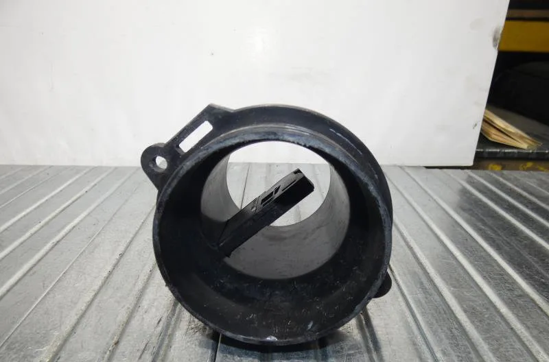 Debimetre air AUDI A4 3 AVANT PHASE 1 BREAK occasion