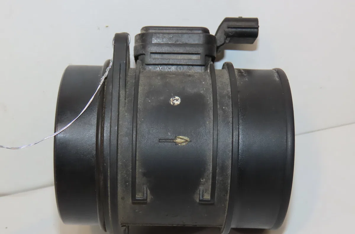 Debimetre air Renault MASTER III Camionnette (FV) 2.3 dci 125 fwd (fv0c, fv0d, fv0g, fv0h, fv0j, fv0k) (2010) occasion
