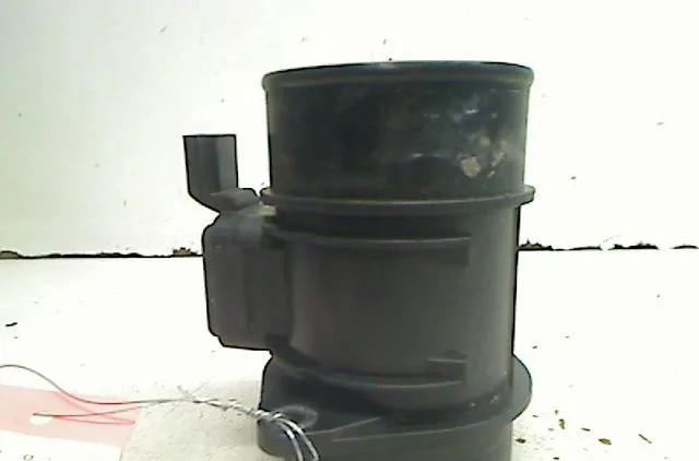 Debimetre air Renault MEGANE III Grandtour (KZ0-1) 1.9 dci (kz0j, kz0n, kz1s) (2009) occasion