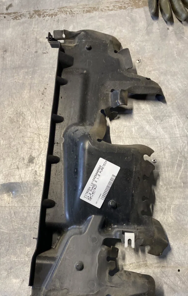 Deflecteur hayon CITROEN C4 2 PHASE 2 occasion