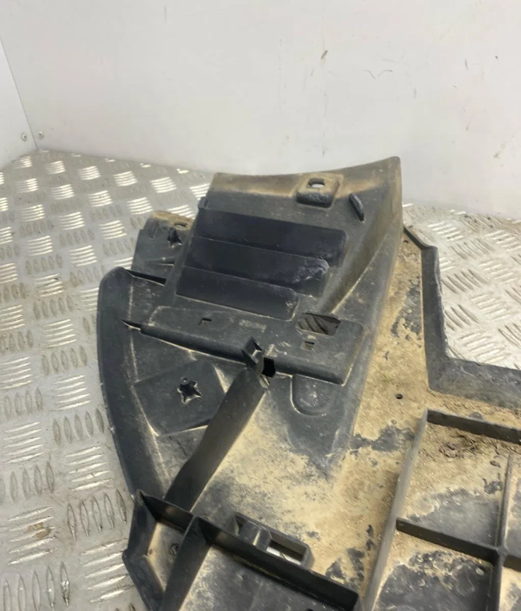 Deflecteur hayon CITROEN C4 PICASSO 2 PHASE 1 occasion