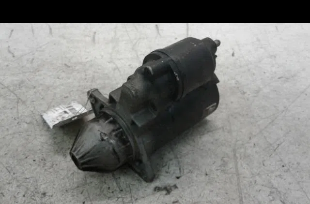 Démarreur Opel CORSA C (X01) 1.0 (f08, f68) (2000-2003) occasion