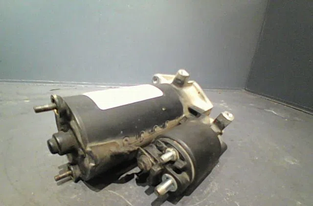 Démarreur Opel VECTRA B 3-5 portes (J96) 2.0 di 16v (f68) (1996-2000) occasion