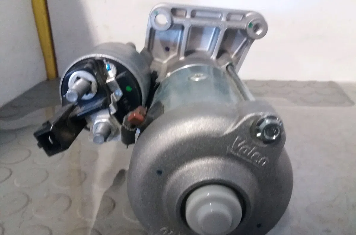 Démarreur PEUGEOT 308 II  1.5 BlueHDI 130ch occasion