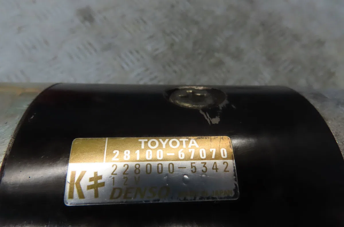 Démarreur Toyota LAND CRUISER 90 (_J9_) 3.0 d-4d 4wd (kdj90_, kdj95_) (2000-2002) occasion