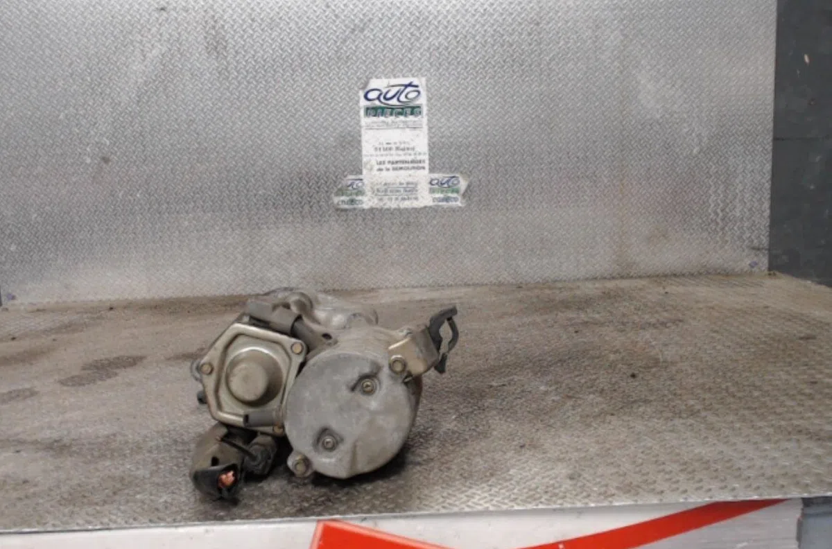 Démarreur Toyota YARIS (_P1_) 1.4 d-4d (nlp10_) (2001-2005) occasion