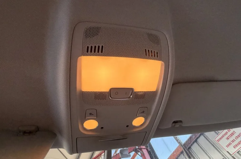 Eclairage de plafonnier pour AUDI A4 3 AVANT PHASE 1 BREAK