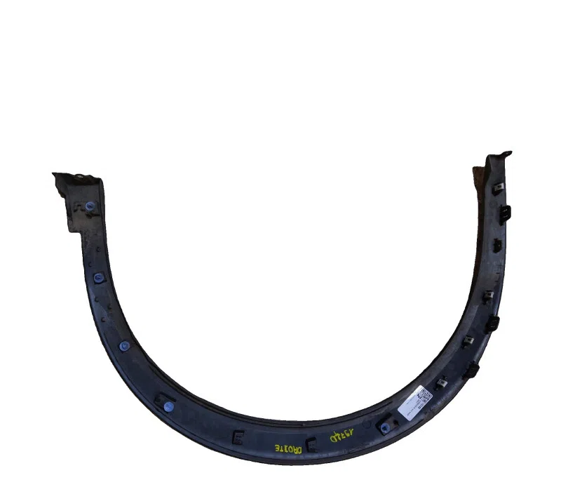 ELARGISSEUR AILE AVANT DROIT PEUGEOT 2008 II 98257366XT