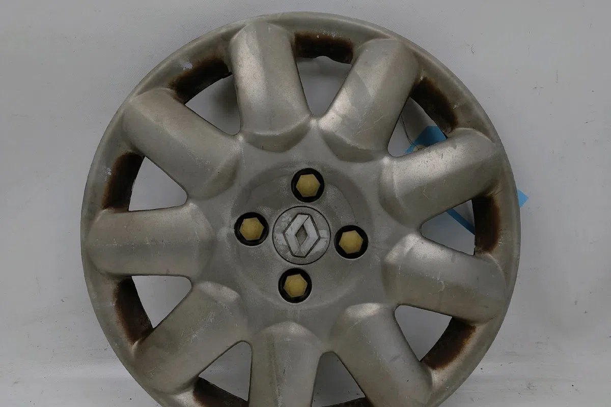Enjoliveur de roue Renault MEGANE I Break (KA0-1_) 1.4 16v (ka0d, ka1h, ka0w, ka10) (1999-2003) occasion