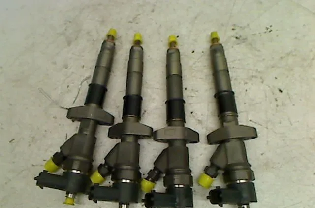 Ensemble injecteurs Renault ESPACE IV (JK0-1_) 2.2 dci (jk0h) (2002-2006) occasion
