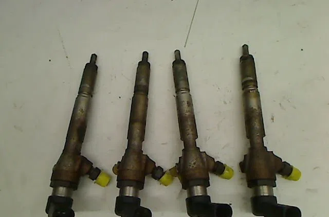 Ensemble injecteurs Renault SCÉNIC II (JM0-1_) 1.5 dci (jm1e, jm16) (2005-2008) 5 portes occasion