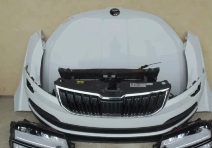 Face Avant ComplèTe Skoda Karoq