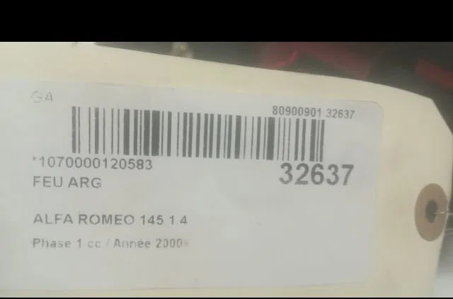 Feu arrière droit ALFA ROMEO 145 2000 occasion