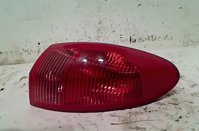 Feu arrière droit ALFA ROMEO 147 2001 occasion