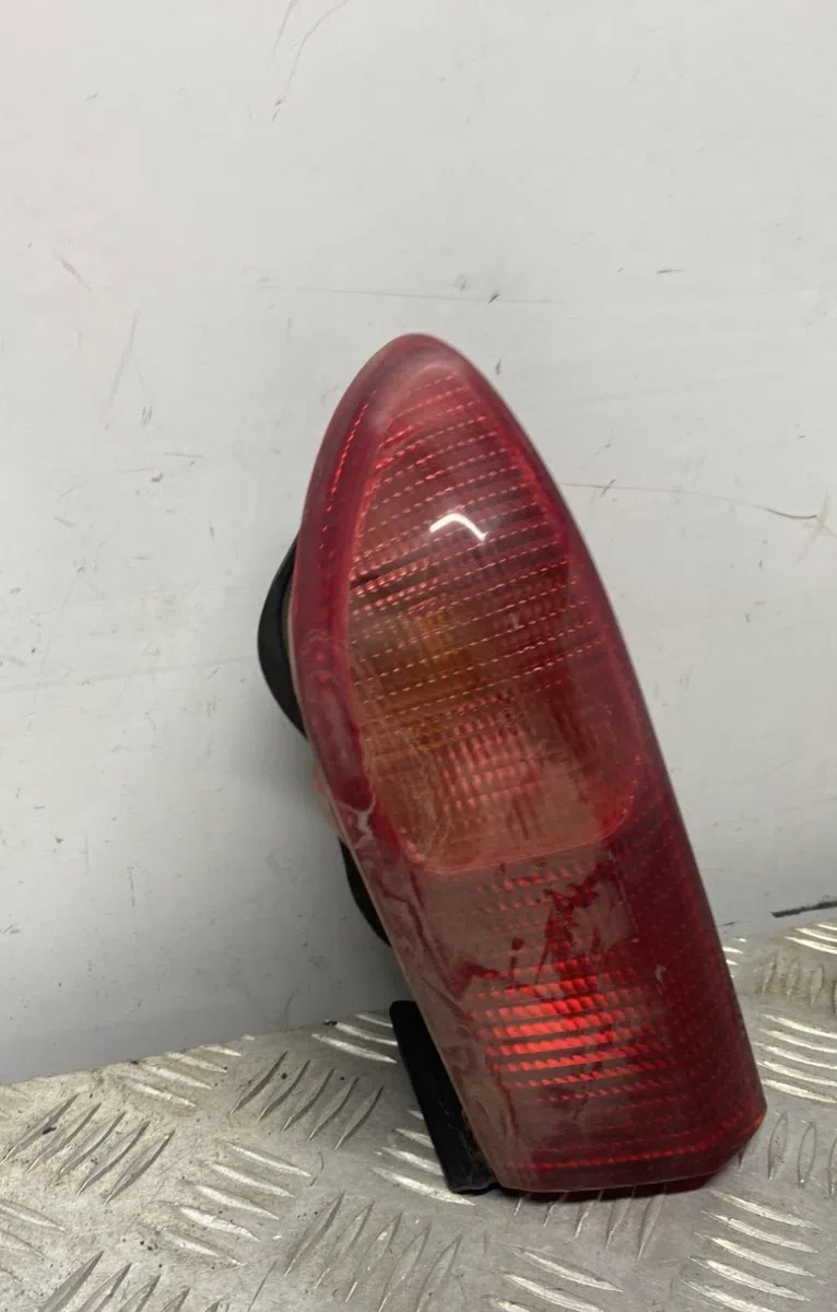 Feu arrière droit ALFA ROMEO 156 PHASE 2 occasion