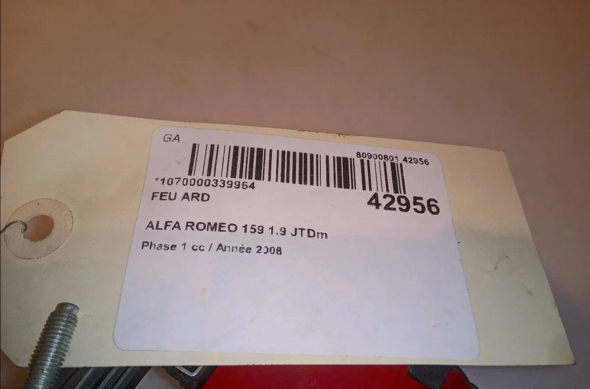Feu arrière droit Alfa romeo 159 (939_) 1.9 jtdm 8v (939axe1b) (2005-2011) occasion