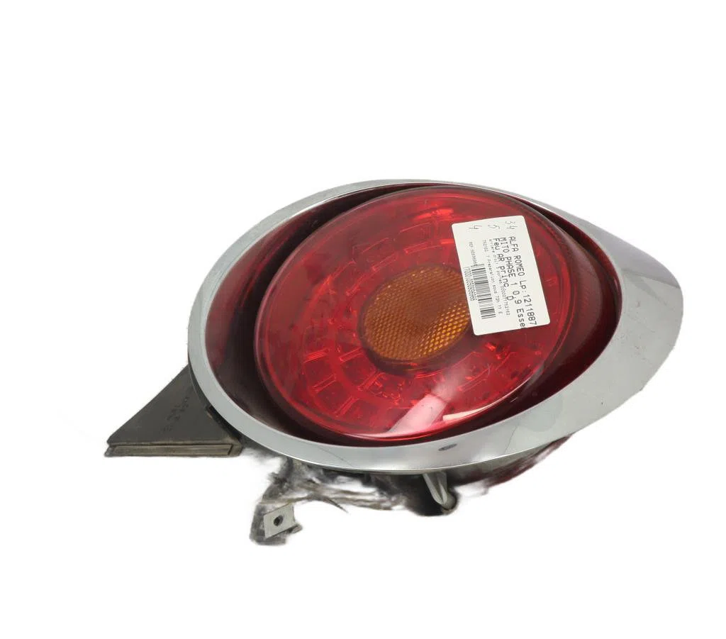 Feu arrière droit Alfa romeo MITO (955_) 0.9 twinair (955axy1b) (2013-2018) occasion