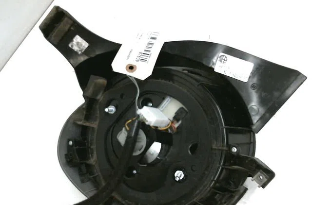 Feu arrière droit Alfa romeo MITO (955_) 0.9 twinair (955axy1b) (2013-2018) occasion