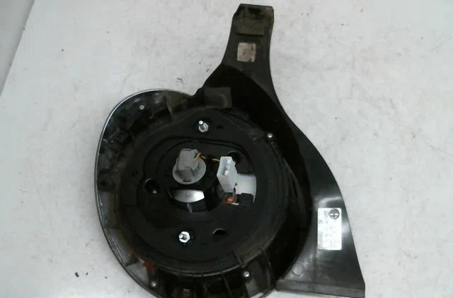 Feu arrière droit Alfa romeo MITO (955_) 1.4 turbo multiair (955axm1a, 955axr11) (2009-2014) occasion