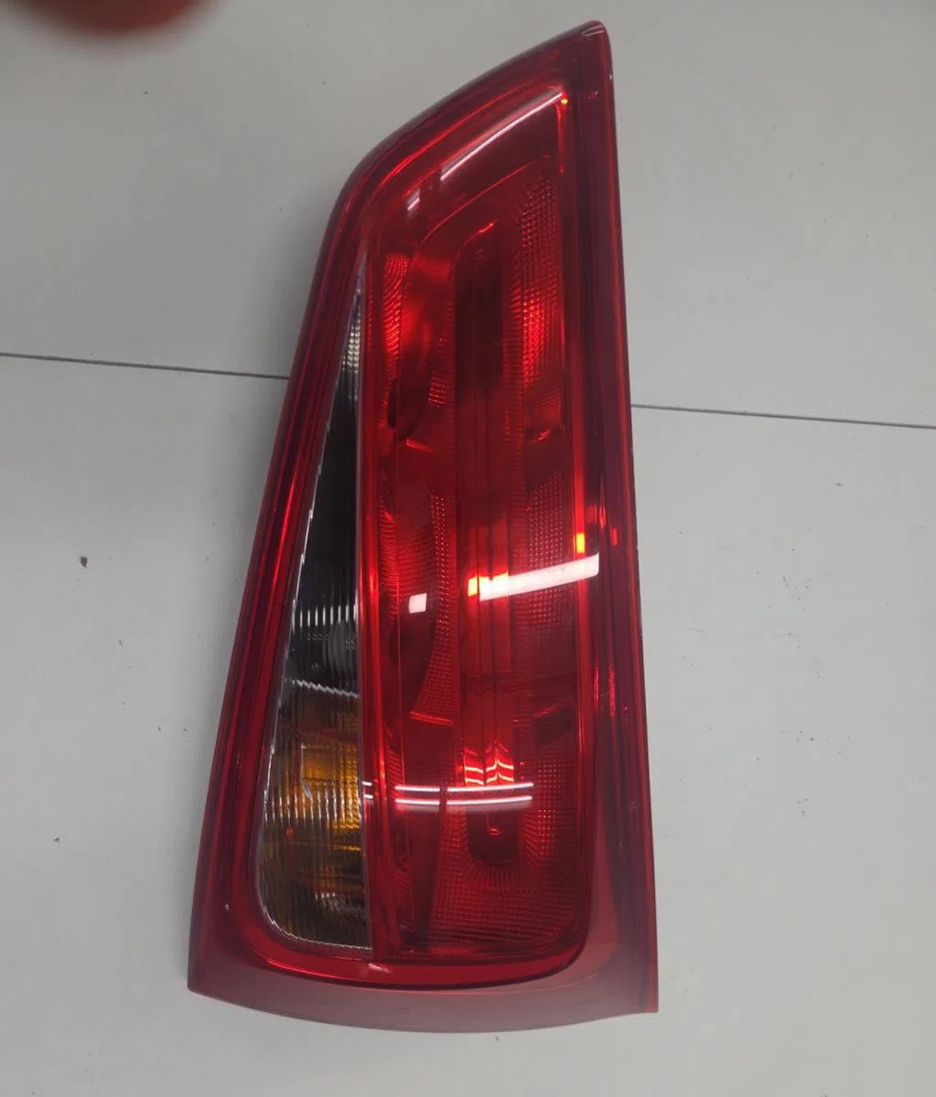 Feu arrière droit AUDI A1 1 SPORTBACK PHASE 1 occasion