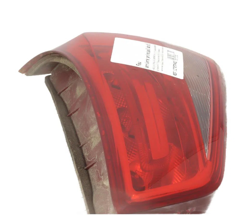 Feu arrière droit Audi A1 Sportback (8XA, 8XF) 1.4 tfsi (2011-2015) occasion