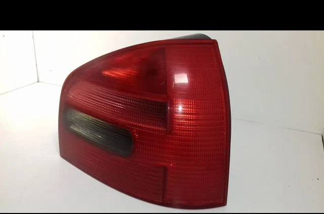 Feu arrière droit Audi A3 (8L1) 1.8 t (1996-2003) occasion