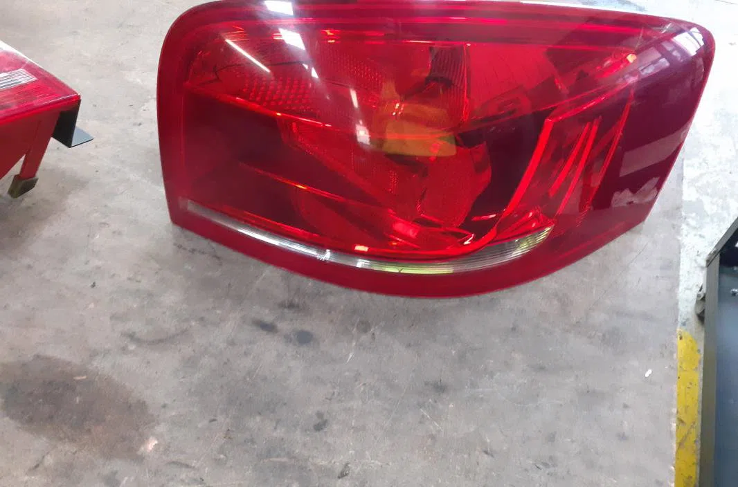 Feu arrière droit Audi A3 (8P1) 2.0 tdi 16v (2003-2012) 3 portes occasion