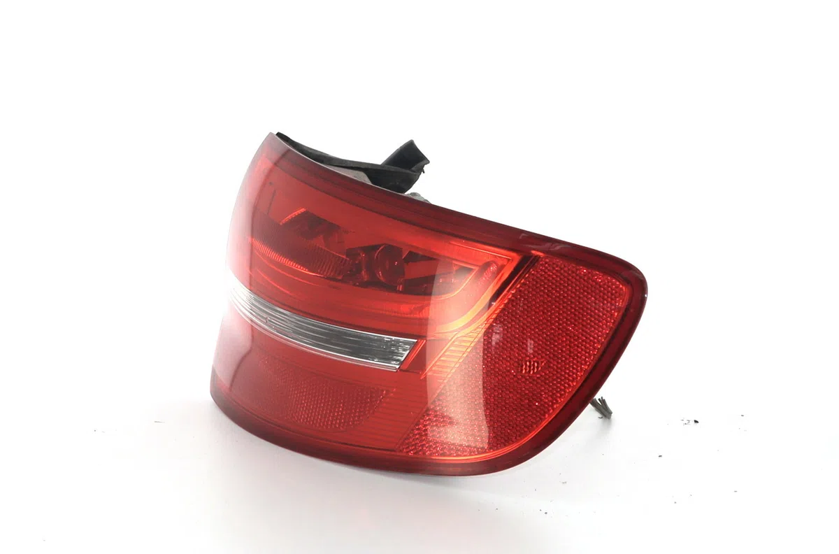 Feu arrière droit Audi A3 Sportback (8PA) 1.9 tdi (2004-2010) occasion