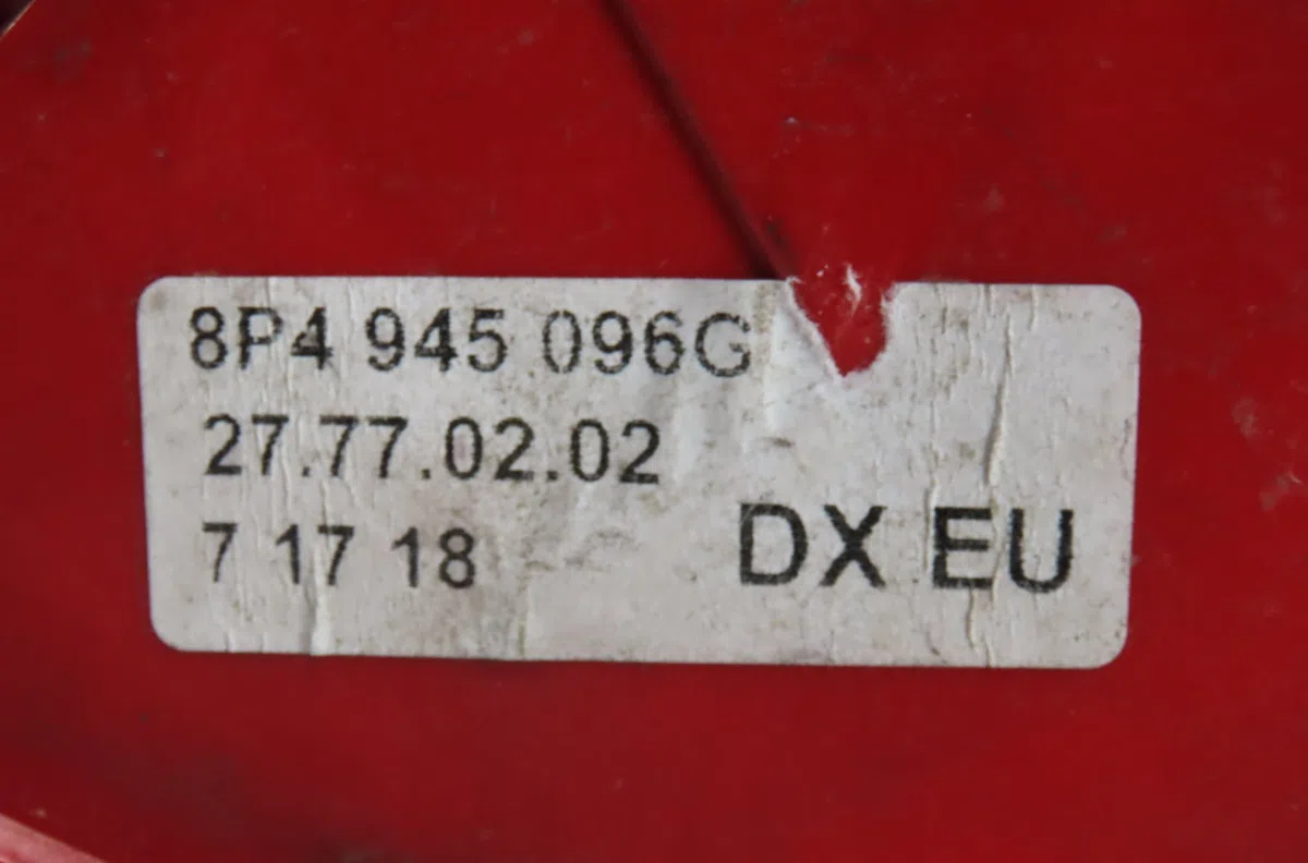 Feu arrière droit Audi A3 Sportback (8PA) 2.0 tdi (2004-2013) 5 portes occasion
