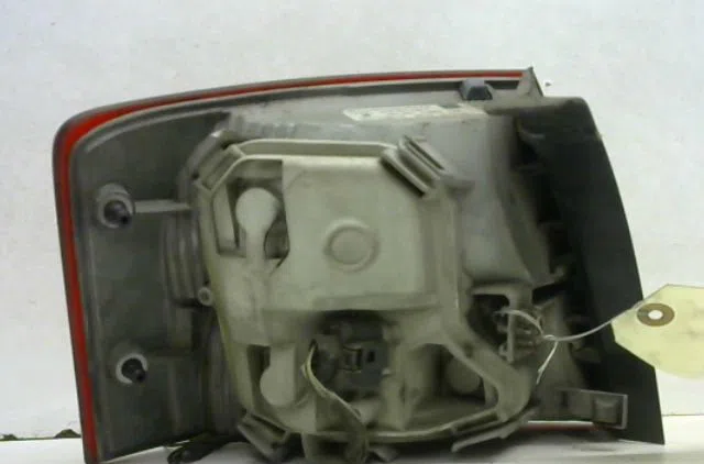 Feu arrière droit Audi A4 B7 Avant (8ED) 1.9 tdi (2004-2008) occasion