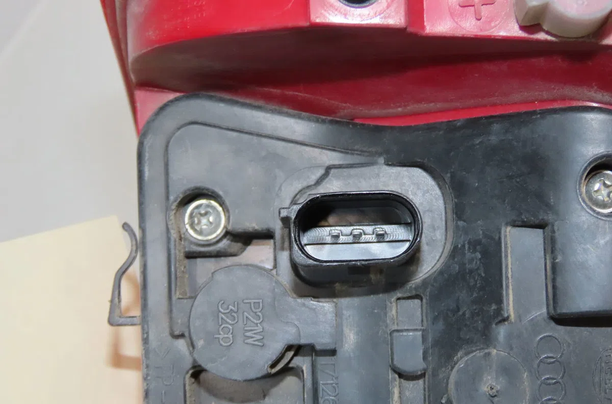 Feu arrière droit Audi A4 B8 (8K2) 2.0 tfsi (2008-2015) occasion