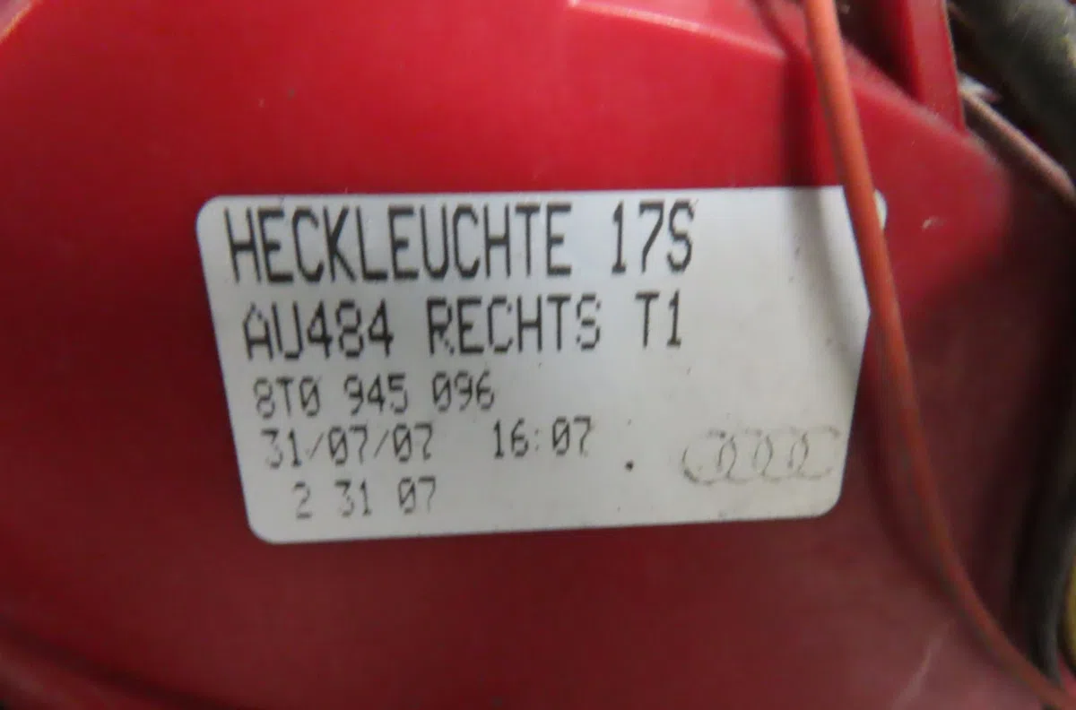 Feu arrière droit Audi A5 (8T3) 3.0 tdi quattro (2007-2012) 2 portes occasion