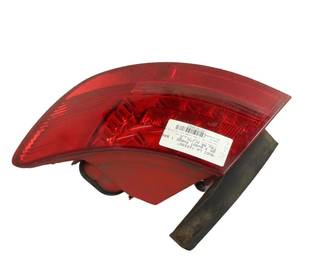 Feu arrière droit Audi A6 C6 (4F2) 2.4 (2004-2008) occasion