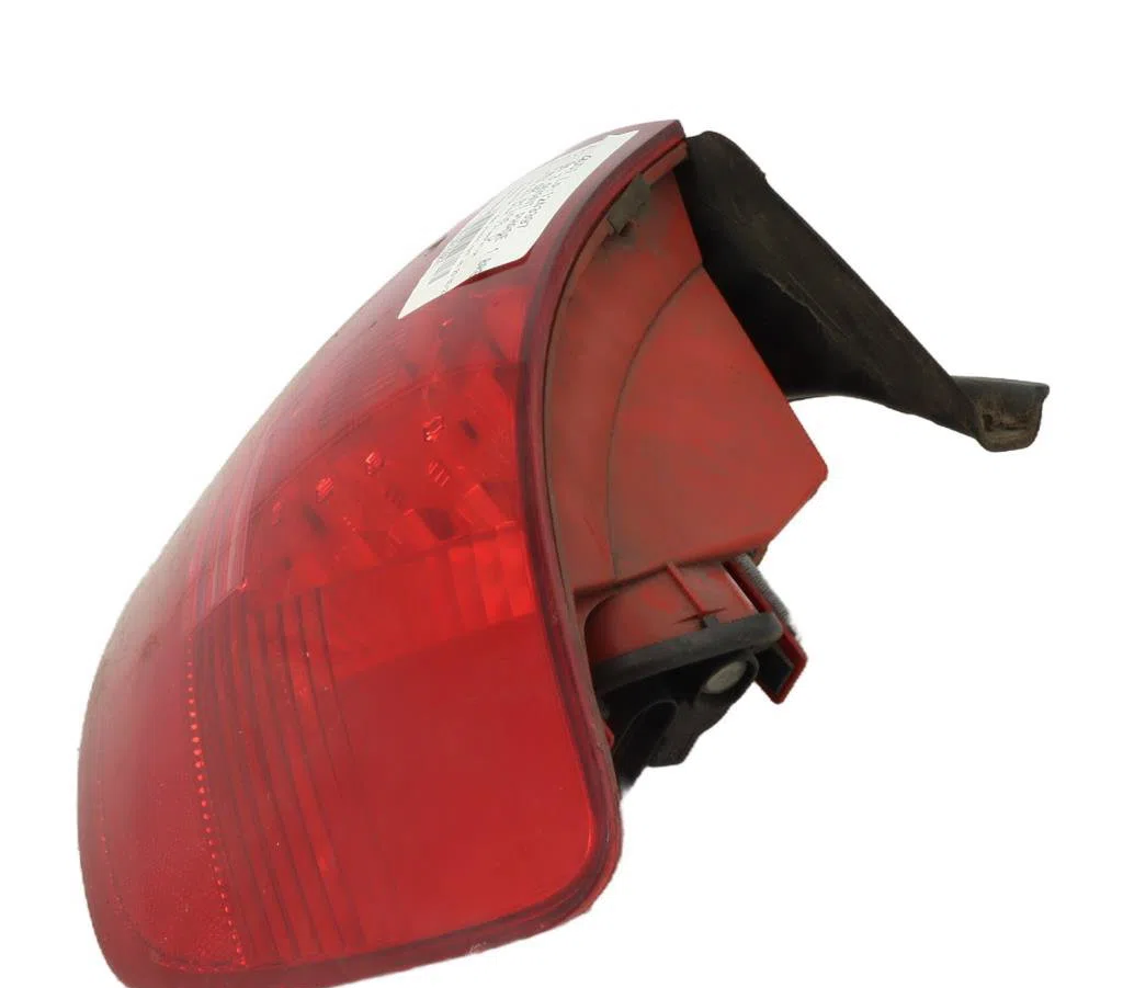 Feu arrière droit Audi A6 C6 (4F2) 2.4 (2004-2008) occasion