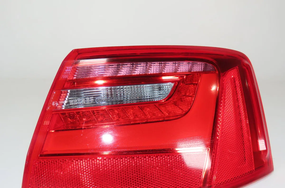 Feu arrière droit Audi A6 C7 (4G2, 4GC) 3.0 tdi quattro (2011-2018) occasion