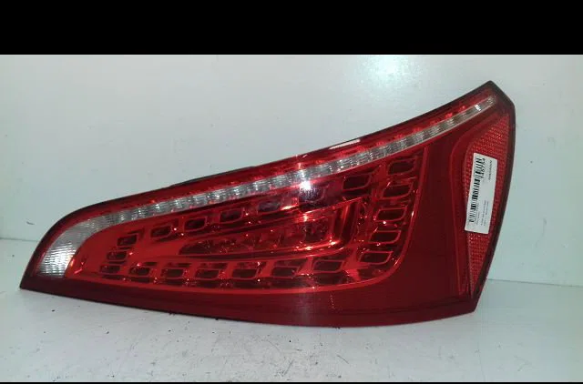 Feu arrière droit Audi Q5 (8RB) 2.0 tfsi quattro (2008-2012) occasion