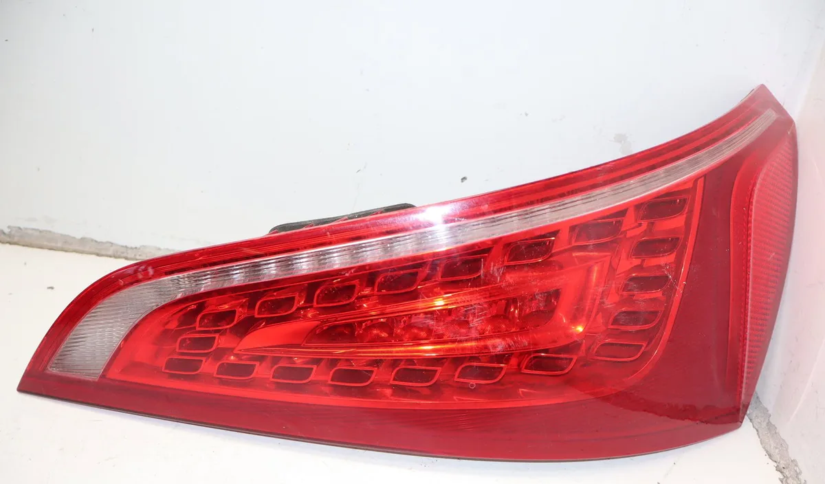 Feu arrière droit Audi Q5 (8RB) 3.0 tdi quattro (2008-2017) occasion