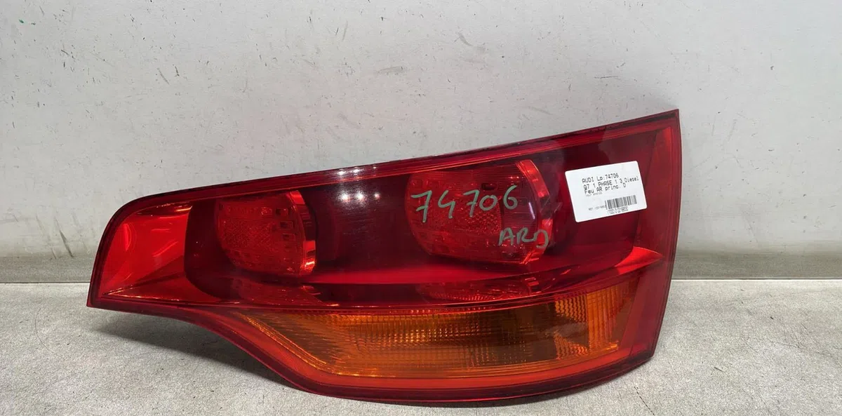 Feu arrière droit Audi Q7 (4LB) 3.0 tdi quattro (2006-2008) 5 portes occasion