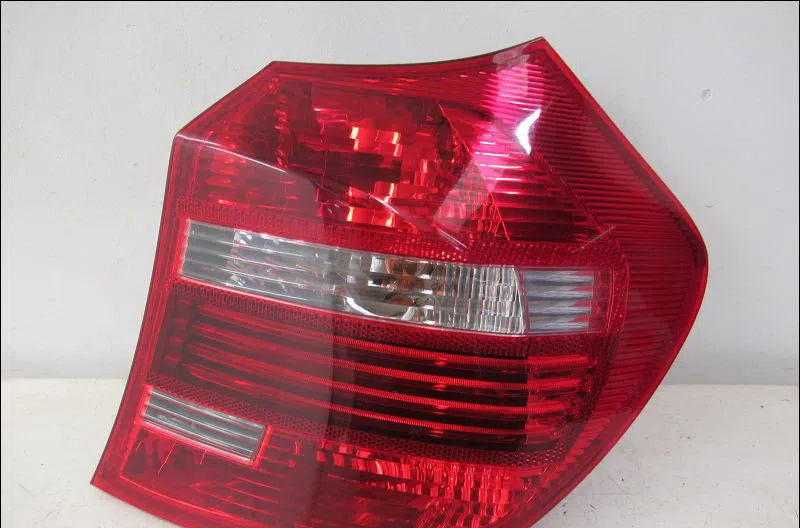 Feu arrière droit Bmw 1 (E87) 116 i (2004-2011) occasion