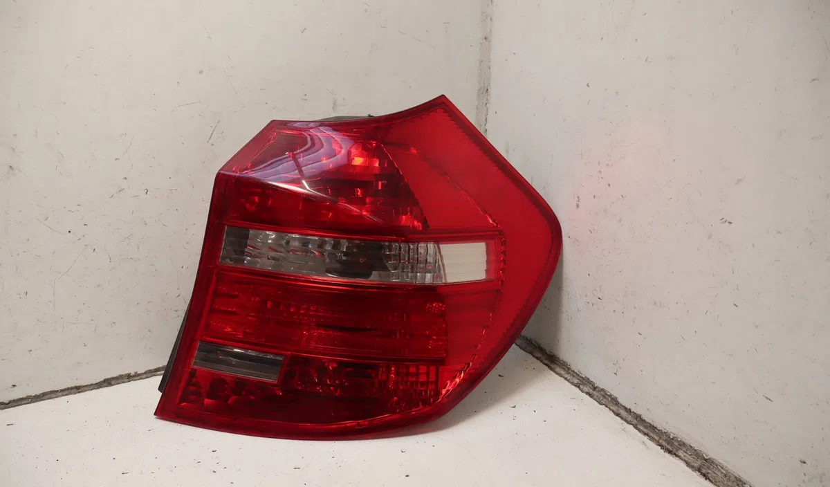 Feu arrière droit Bmw 1 (E87) 120 d (2004-2011) occasion