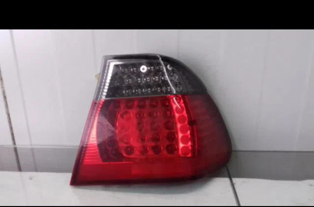 Feu arrière droit Bmw 3 (E46) 320 d (1998-2001) occasion